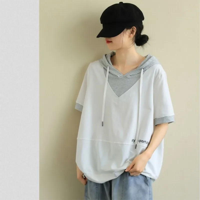 

Summer New Korea Fashion Women Short Sleeve Loose T-shirt Patchwork Hooded Casual Tee Shirt Femme Cotton Tops Plus Size M459