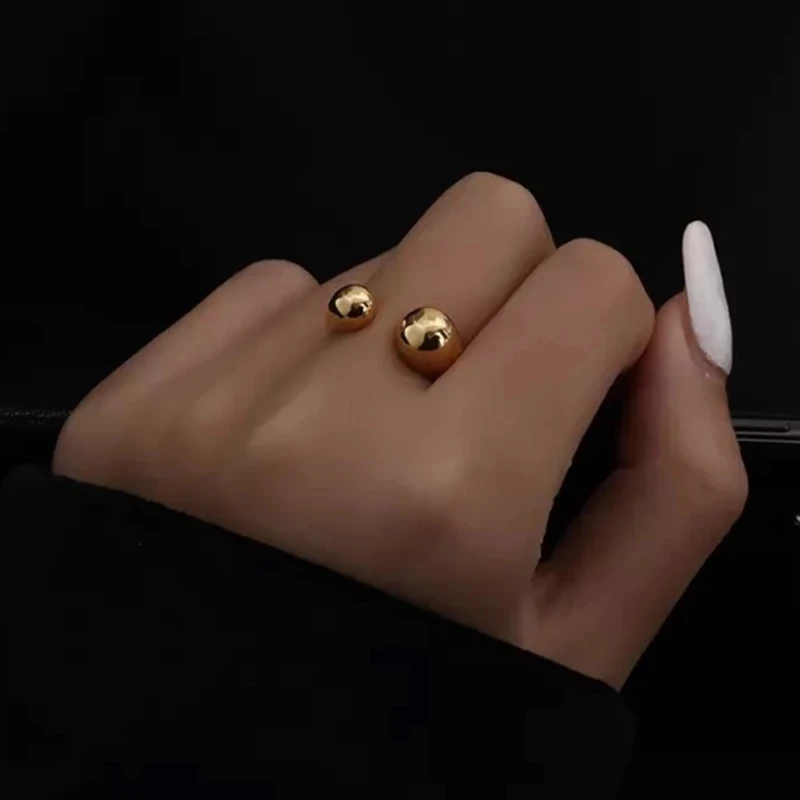 

JUST FEEL Gold Color Waterdrop Asymmetric Open Rings for Women Fashion Minimalist Brass Rings Geometric Statement Jewelry Gift