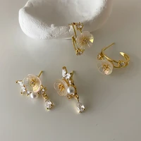 fairy white colour imitation pearl flowers pendant earrings for women ladies shiny cz hoop earrings accessories