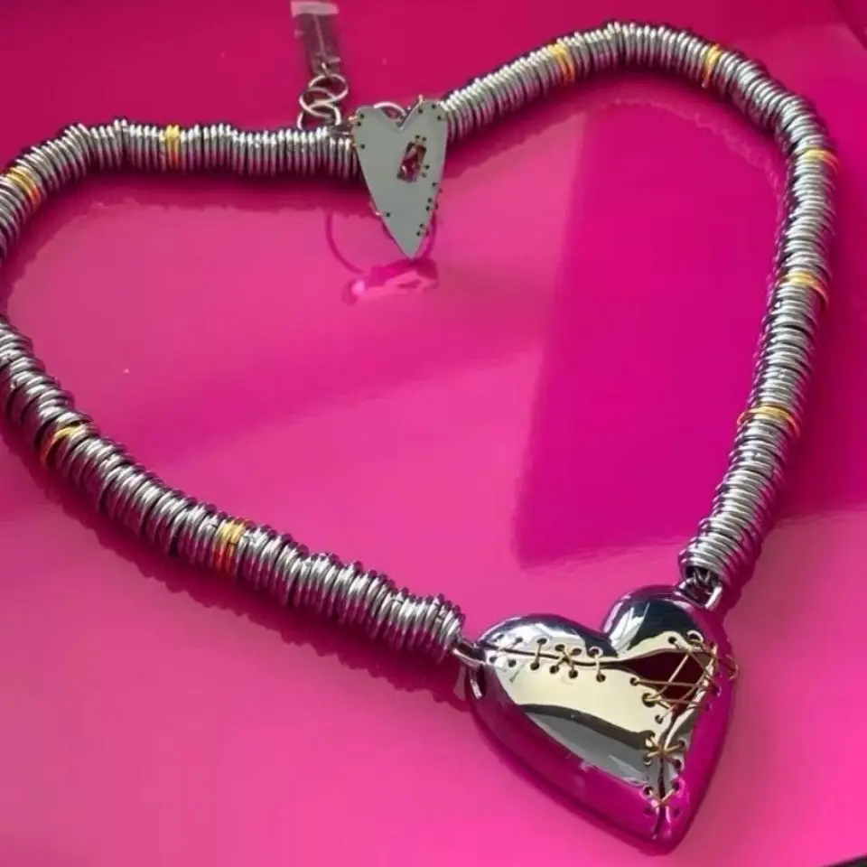 

Harajuku Accessories Stainless Steel Love Heart Hip Hop Choker Necklace for Women Y2k Egirl Chram Vintage Clavice Chain Jewelry