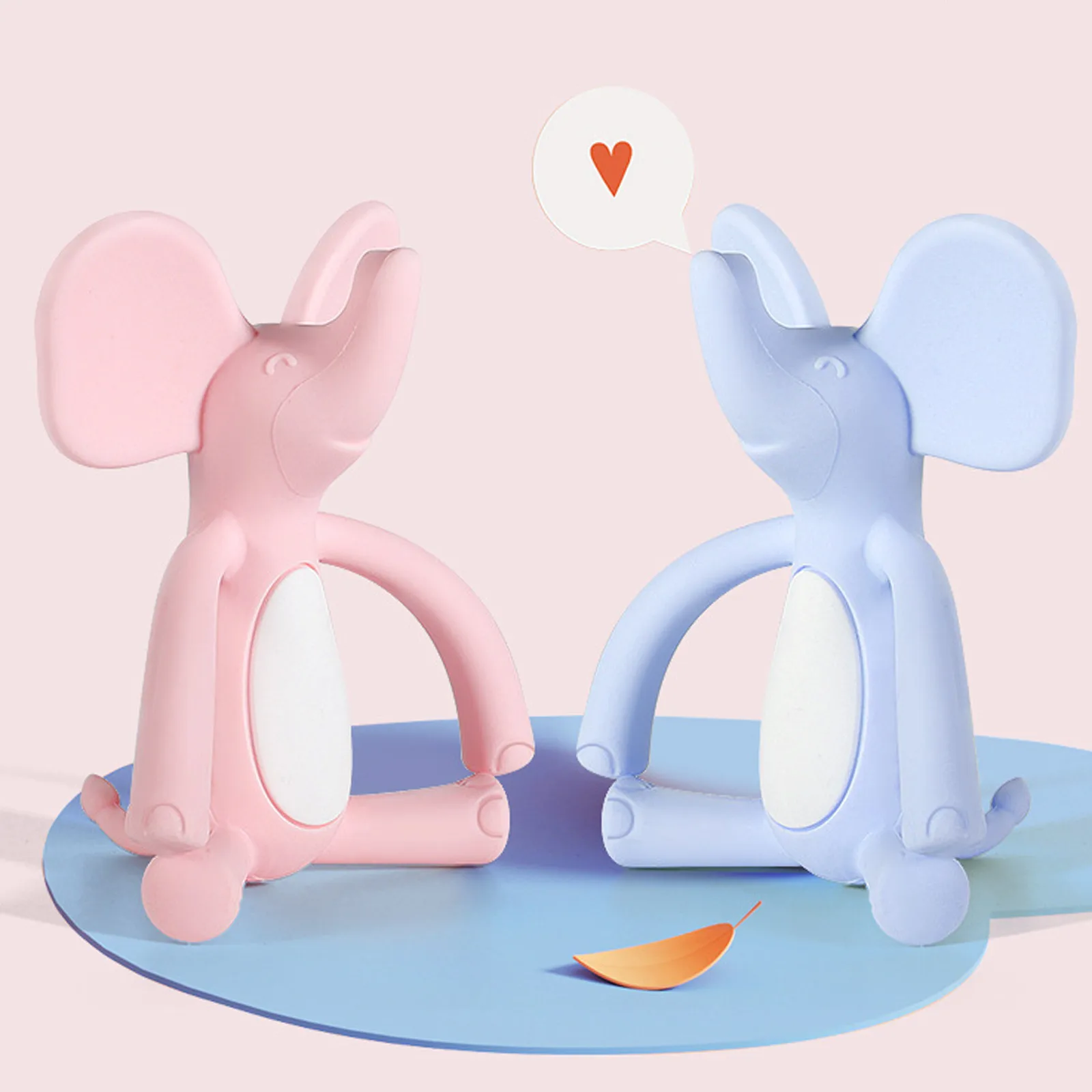 

2PC Novelty Silicone Babys Teether To Bite Teether Animals Elephant Molar Rod Training Chewing Eating Finger Baby Toys Game Gift