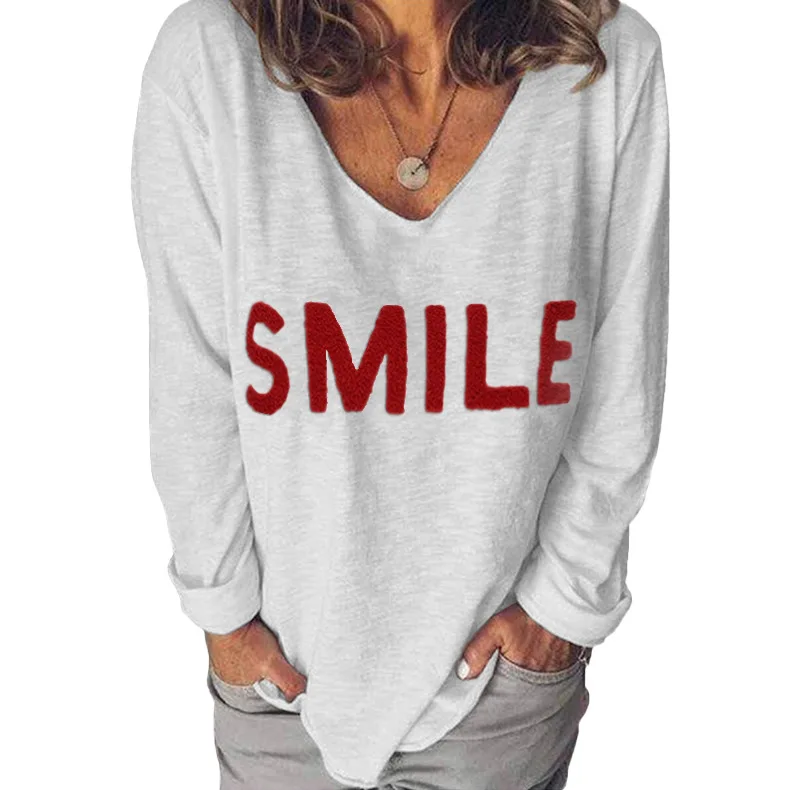 

2019 hot style European and American fall/winter women's clothing hot sale women's loose t-shirt embroidered bottoming shirt