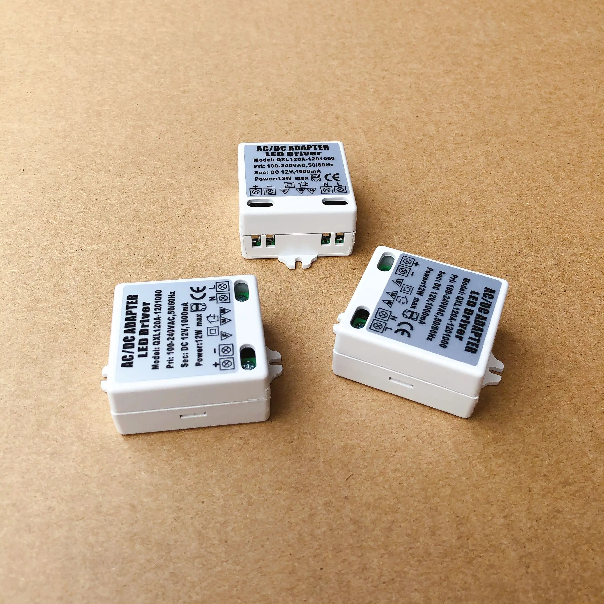 Бесплатная доставка светодиодный драйвер 12 Вт трансформатор для светодиодного