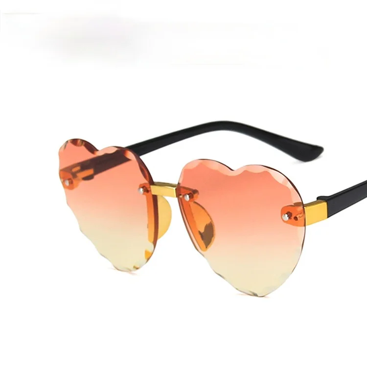 

2021 Heart Rimless Sunglasses for children Fashion Heart Shape kids Sun Glasses Girls Outdoors Travel UV400 Protection Eyewear