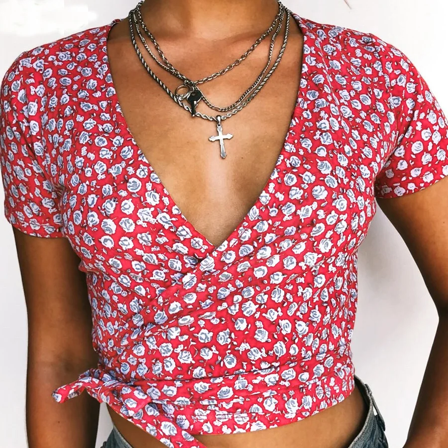 

Spring And Summer Women Sweet Top Small Floral Straps Short Sleeves Slim V-neck Tshirt Versatile Commuter Temperament Tshirts