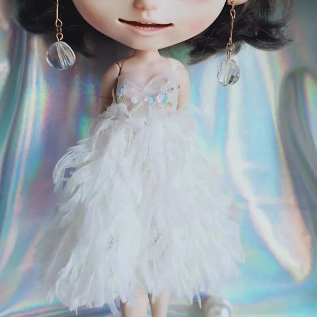 Белое платье Modikerbjd с имитацией перьев для куклы блайз ткань на заказ без и обруча