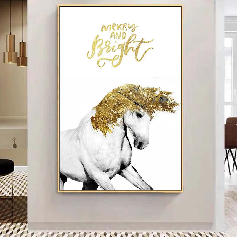 Черно-белая фотография в виде золотых храмов детской стены с животными для