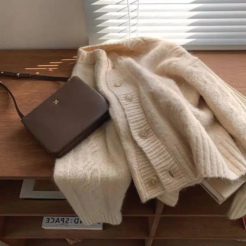 

Sweet O-Neck Twist Checked Single Breasted Sweater Women Autumn Winter Loose Long Sleeve Cardigan 2021 New Knitted Cardigan