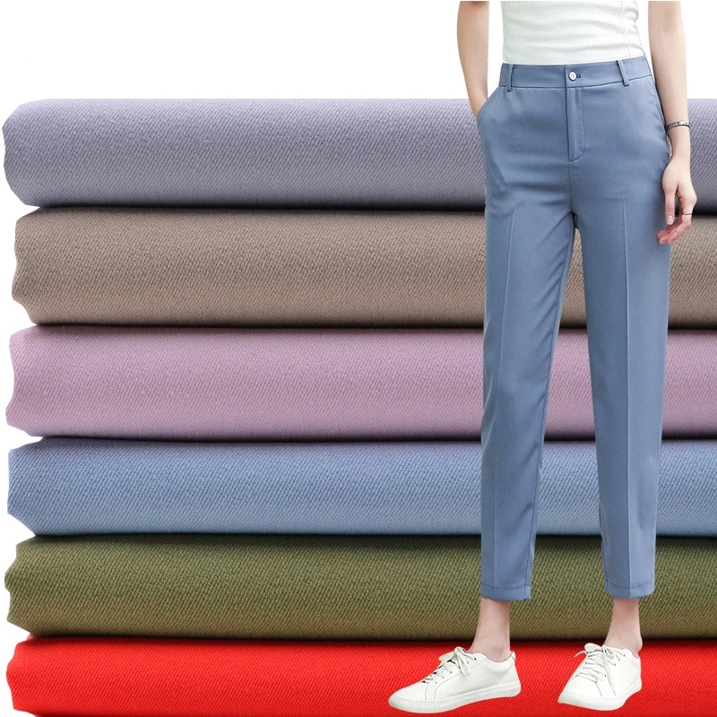 Мягкая однотонная белая саржевая стрейчевая хлопковая ткань для брюк пальто