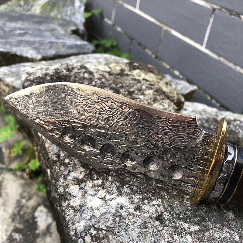 Дамасский стальной нож высокой твердости острый ранцеобразный уличный для