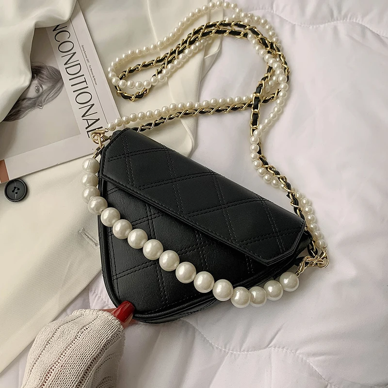 

Beaded Pearl Chain Small Triangle PU Leather Handbags for Women 2021 Ladies Simple Shoulder Crossbody Bags Luxury Brand Purses