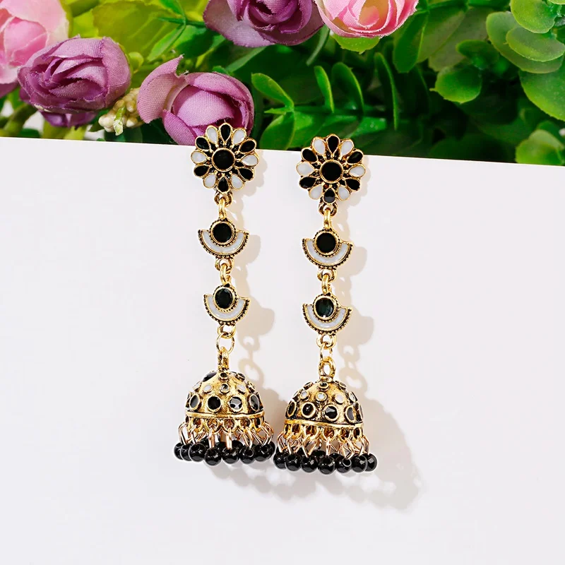 Винтажные Ювелирные изделия из оксидированного стекла в Стиле Болливуда