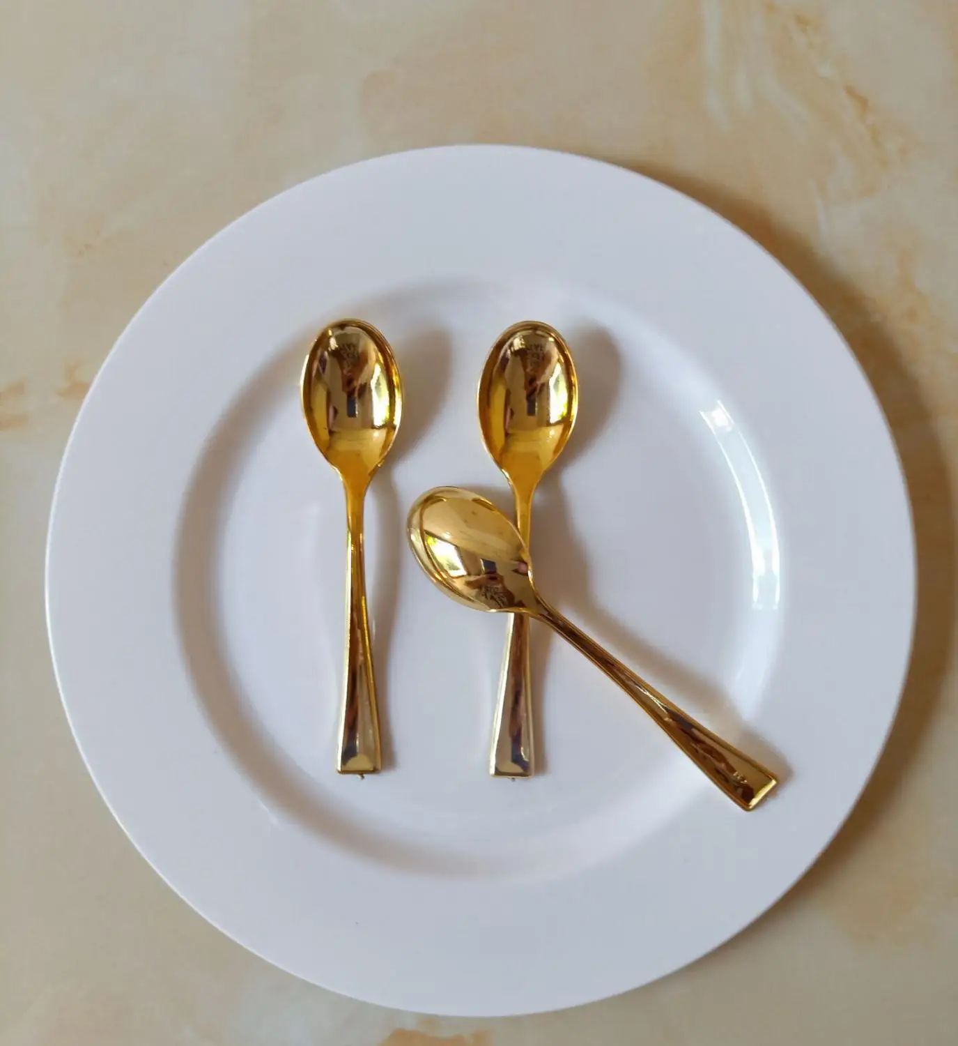 

4 Inches Mini Gold Disposable Plastic spoons, Heavy Duty Fruit Dessert Cutlery,Plastic Silverware Perfect for Weddings, Parties