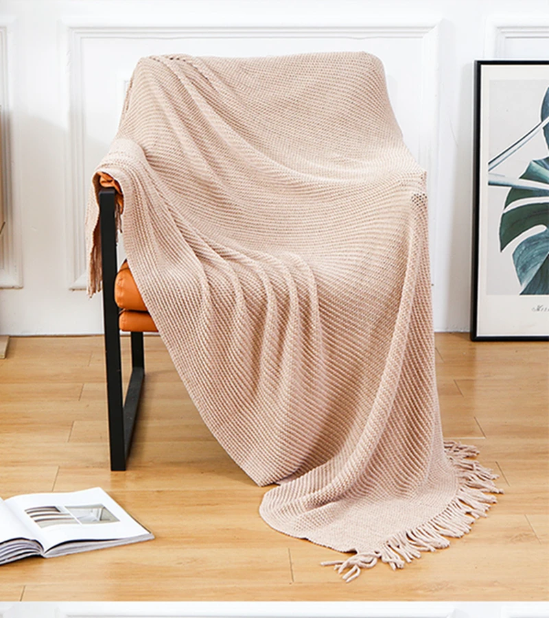 

Inyahome Throw Blanket Soft Fluffy Chenille with Decorative Tassel Fringe for Home Decor Sofa Couch Bed Gift Cozy Blanket Scarf