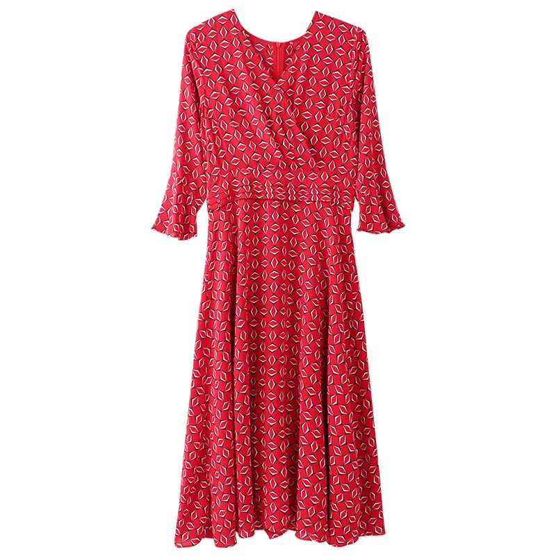 

The new dress v-neck show thin waist printed chiffon horn sleeve dress