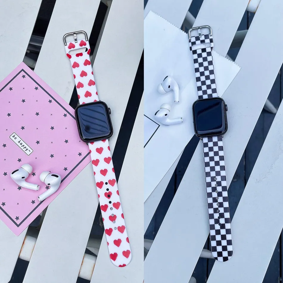 

colorful Love Heart Strap For Apple Watch 7 Band 40/42/44/38 MM Silicone Smartwatch Watchband Bracelet IWatch Se 6 5 4 3 Band