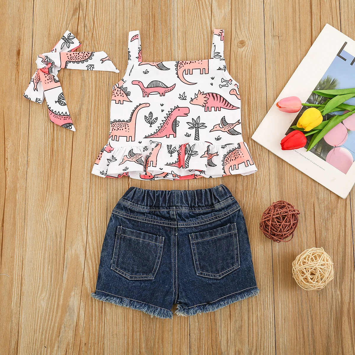 

Kids Baby Girls 2T-7T 3-piece Outfit Set Sleeveless Cartoon Print Tops+Denim Shorts+Headband Set