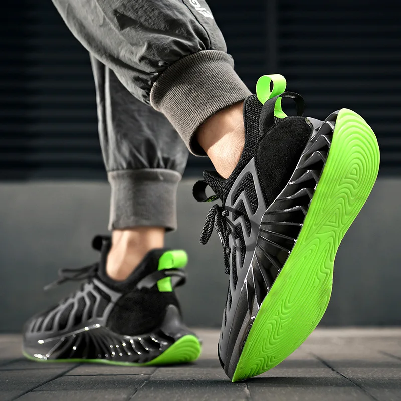 

Men Blade Shoes Breathable Sports Mesh Casual Shoes Comfortable Walking Flying Woven Outdoor Tourist Sneakers Luminous Trainers