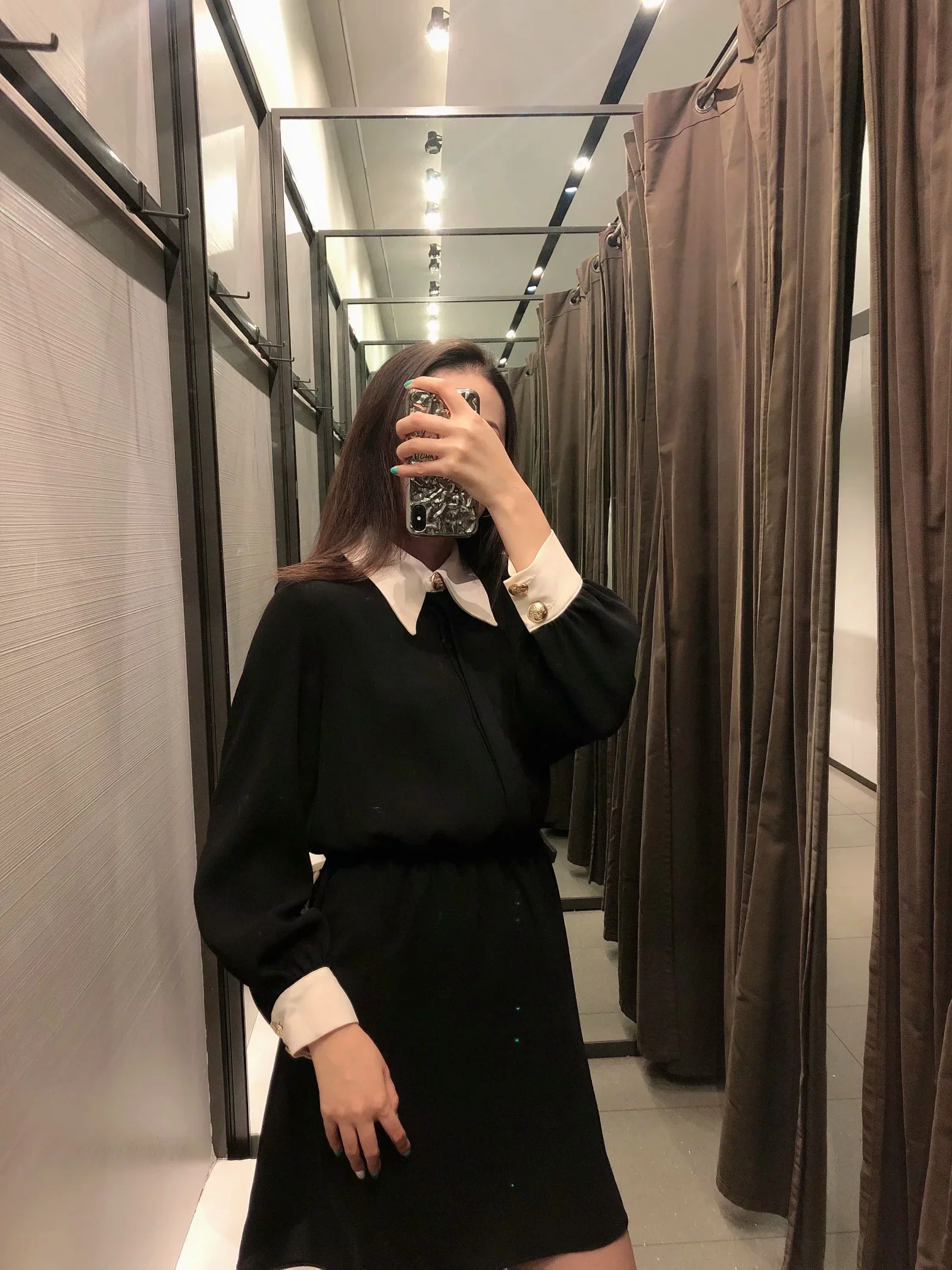 

Spliced dress