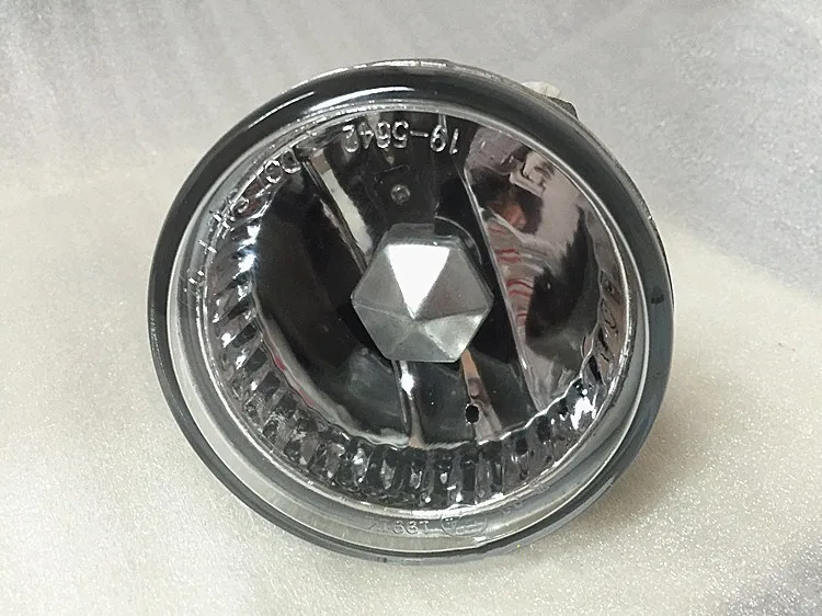 

eOsuns Bumper Corner Side fog lamp+Front Light Halogen lamp for Toyota HIGHLANDER 2004-2006 , without bulb