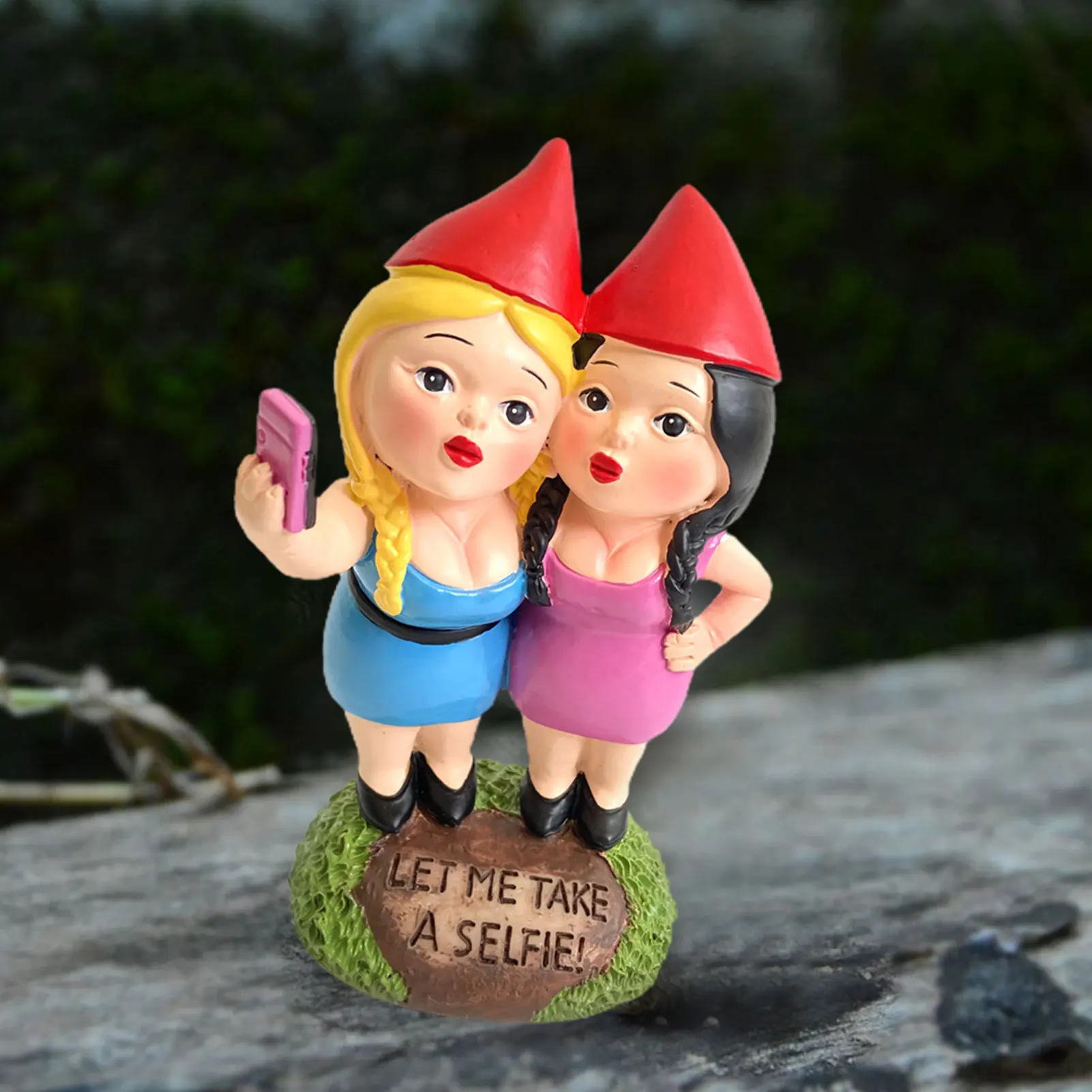 

Garden Gnome Garden Statue Sisters Taking Selfie Christmas Decor Small Sculpture For Home Fairy Garden Miniature Lawn