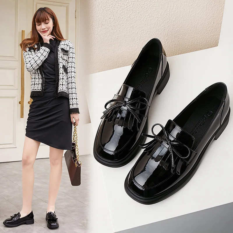 

Туфли-лодочки женские из лакированной кожи, на высоком каблуке