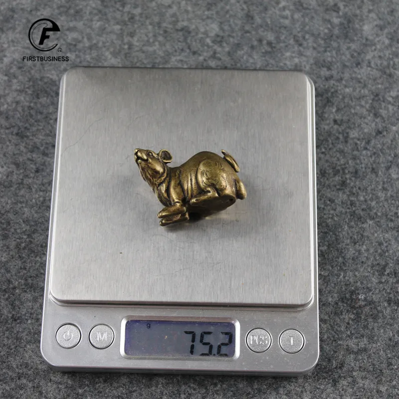 

Статуэтка медная крыса