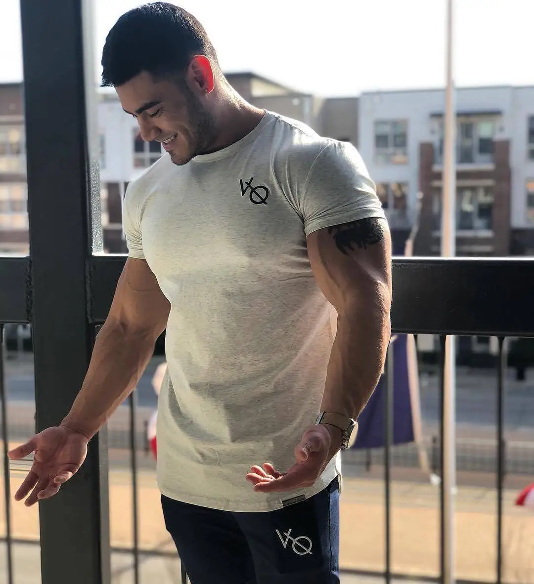 Летняя Новинка 2019 Спортивная футболка для фитнеса бега с короткими рукавами +