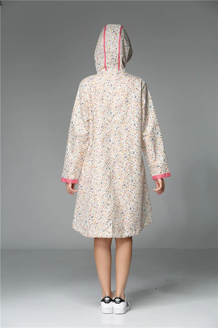 Уличная мода для женщин и девочек плащ с маленькими цветами непромокаемое пальто