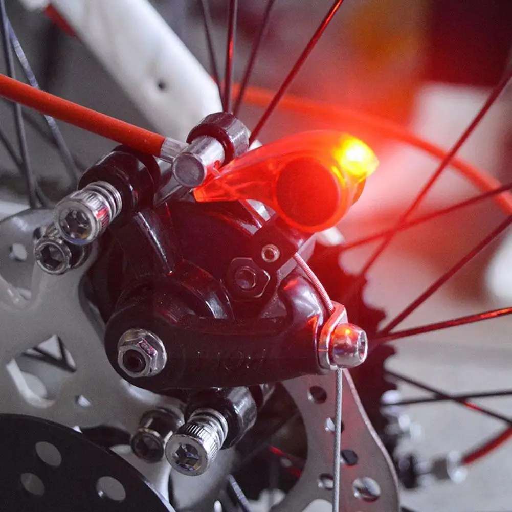 

Mountain Bike Light Waterproof Highway Safety Riding LED Automatic Light Control Brakes Word Accessories Bicycle V Bike War X5H1