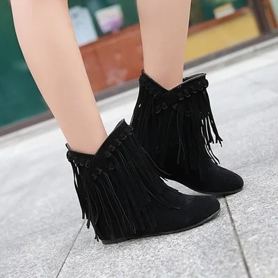 

2021 summer new Round head women's casual and versatile tassel women's boots large size women's Boots