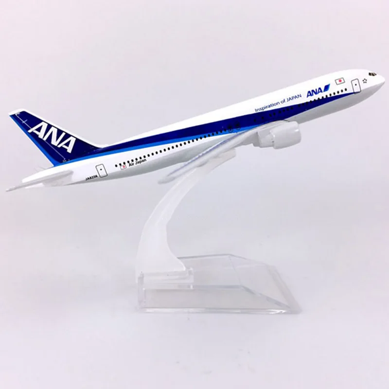Модель самолета ANA B767 16 см 1:400 с базовым сплавом | Игрушки и хобби