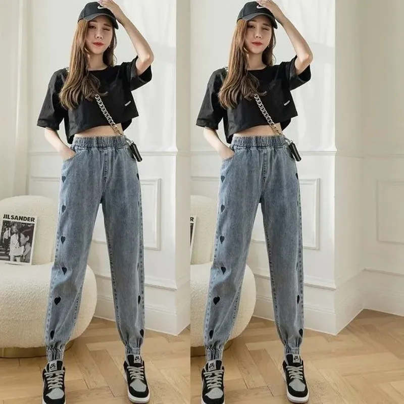 

Women jeans 2021 spring heart shaped streetwear high waist wide leg trousers retro casual loose straight denim trousers ins new