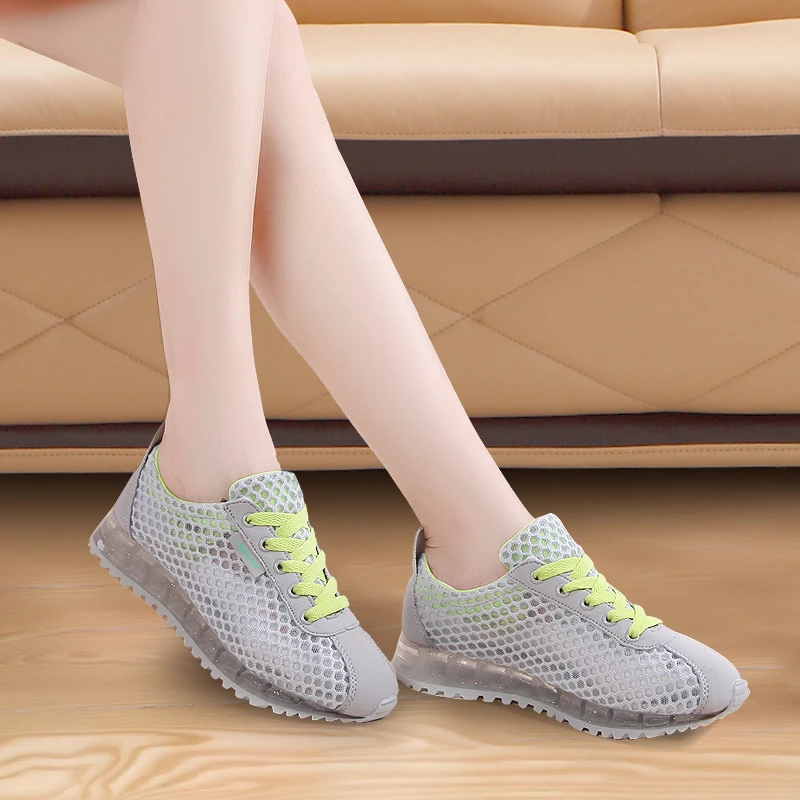 Cheap 2021 Women Tennis Shoes Ultra-Light Outdoor Fitness Sports Female Jogging Sneakers Comfort Trainers Soft Tenis Mujer