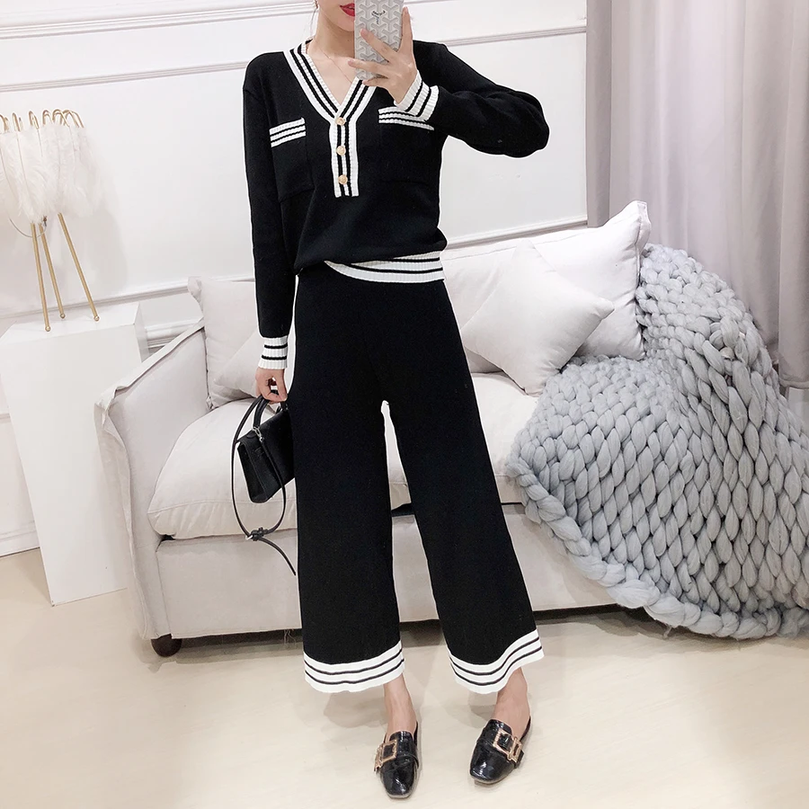 

Sexy V-neck long-sleeved Knitting Outfit Wide-leg Pants Two-piece Suit Women Autumn Winter Fashion Knitting Trousers Sets