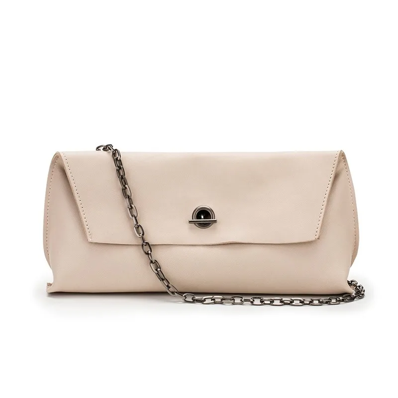 

New Style Baguette Women's Bag Original Design French Artistic Retro Fashion Sheepskin Chain Underarm Bag Portable Bag