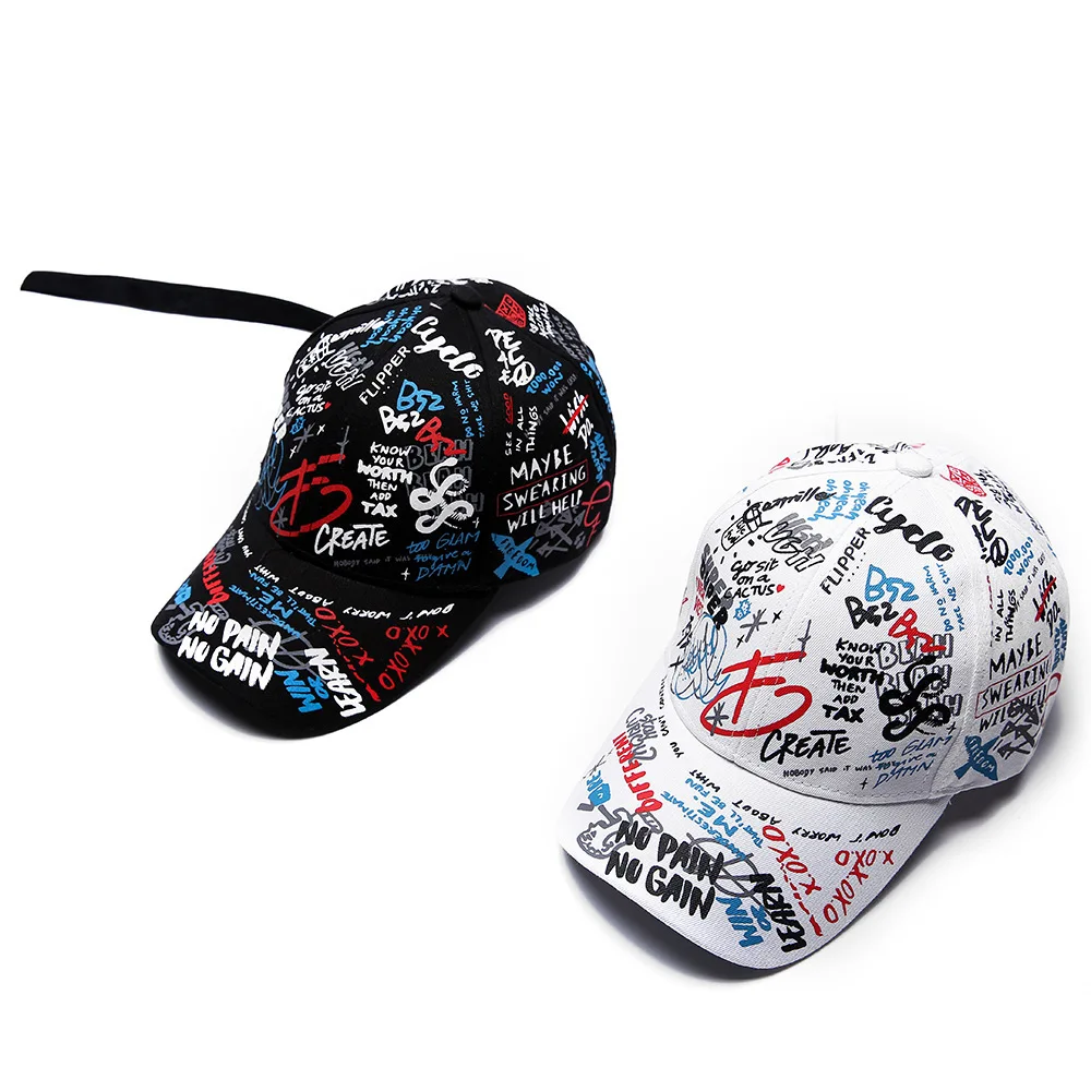 

New Fashion Duck Tongue Cap Can Be Adjusted Black/white Color Printing Graffiti Full Spell Baseball Cap Men And Women Street Cap