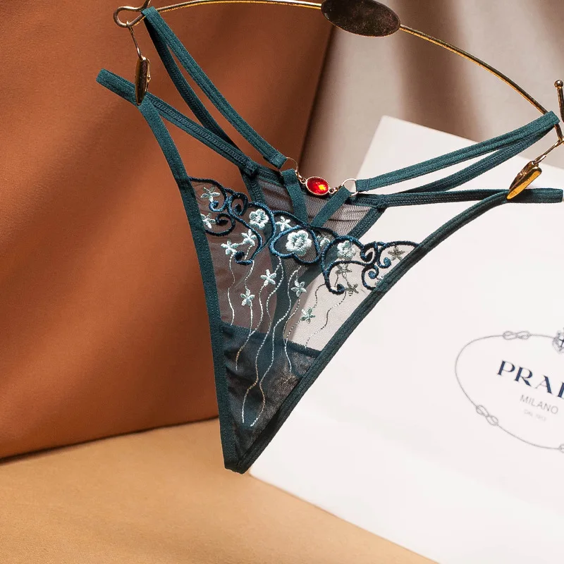 

Transparent Gauze Embroidered Underpants Women's French Retro Sexy Hollow Out Thong with Diamond Jewelry