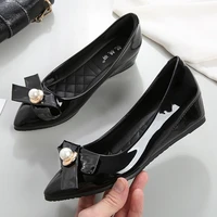 increasing shoes height women pearl bowknot loafers femme slip on pointed toe moccasins japanned leather elevated shoes