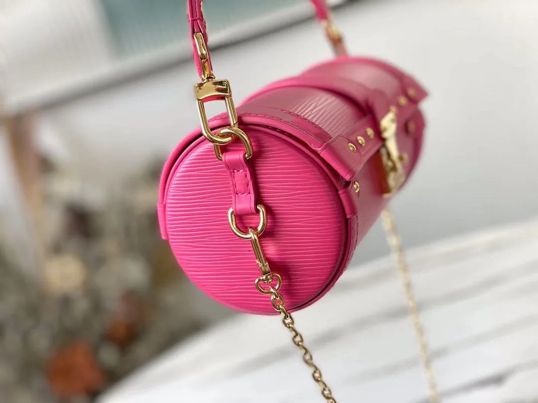 

The Latest Top Leather Women's One Shoulder Bowling Handbag In 2021 With Unique Shape And Double Shoulder Strap Design