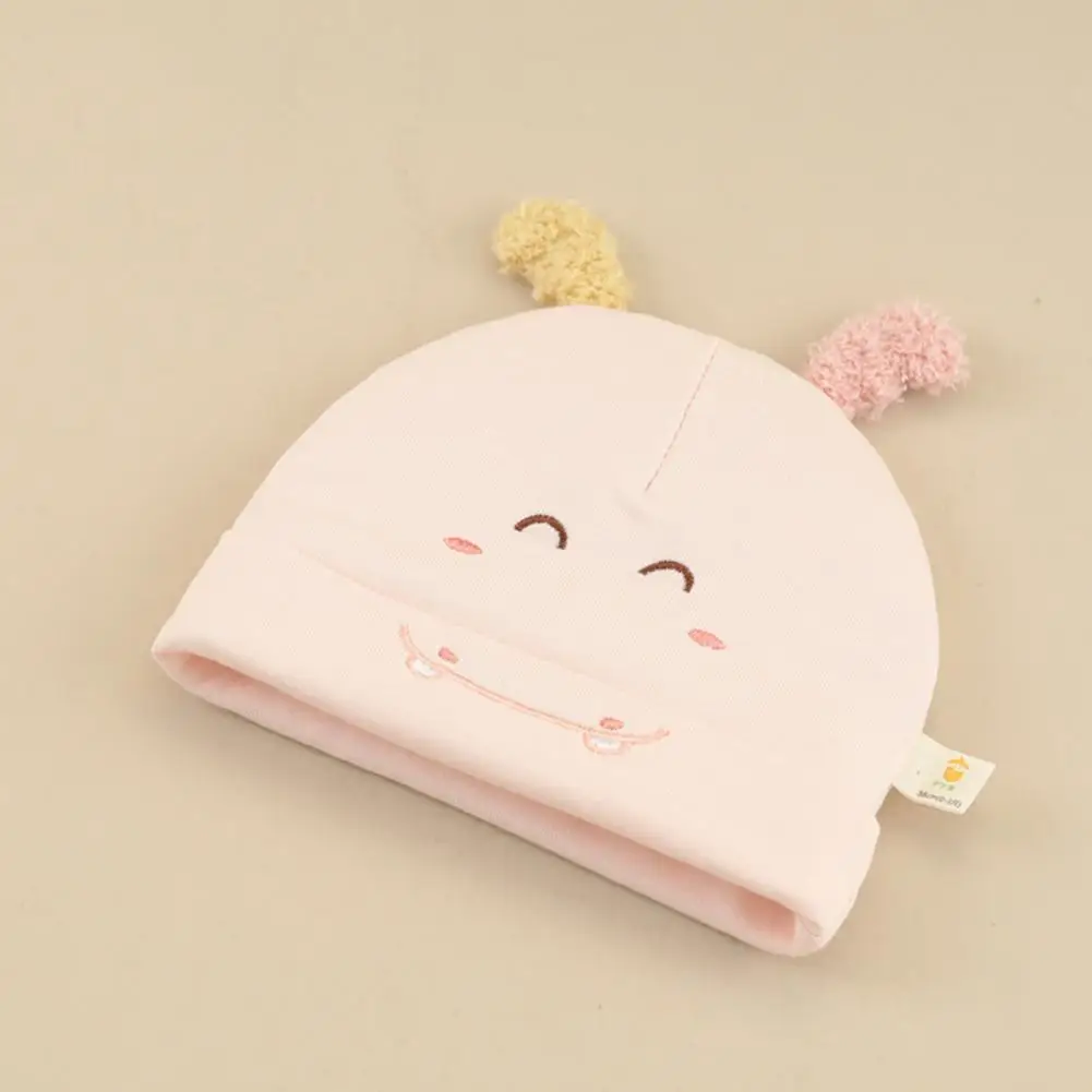 

Baby Hat All-match Thick Brim Nice Elasticity 0-2 Months Embroidery Smile Expression Warm Baby Cap Infant Hat for Kids