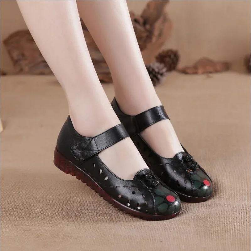 RUSHIMAN 2021 Summer Genuine Leather Breathable Soft Bottom Mother Shoes Retro Handmade Hollow Out Flat Shoes Zapatos Mujer