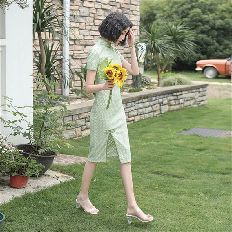 

Short-sleeve cheongsam over-the-knee dress green small incense wind side slit traditional retro oriental grown hanfu tang suit