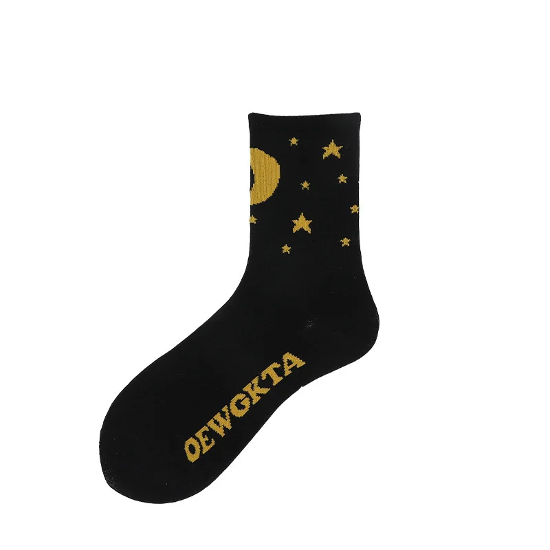 

1Pair Women Harajuku Sock Cloud Patterned Breathabl Female Girl Mid Tube Socks Cotton Casual Style Skateboard Sox