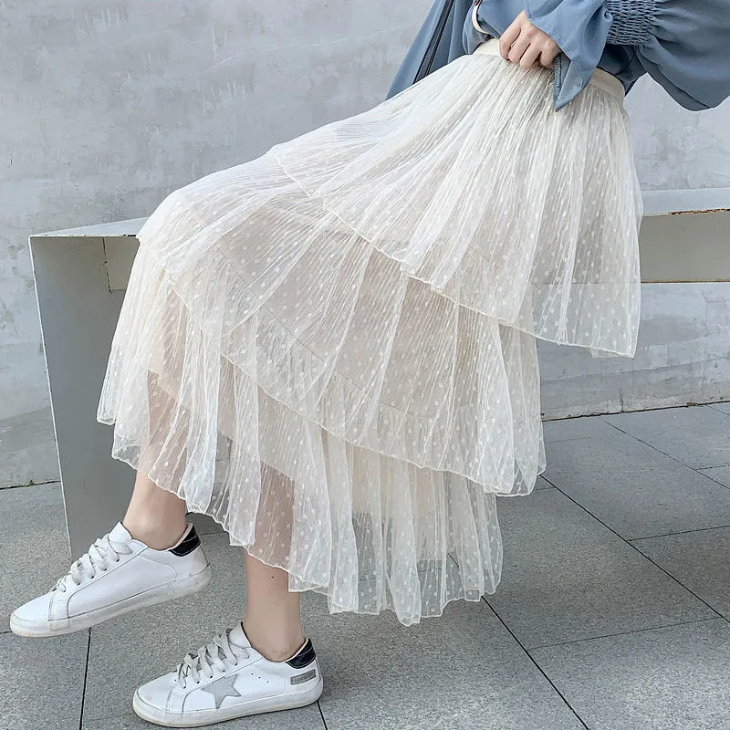 Женская юбка-пачка с оборками черного и белого цвета модная в горошек из