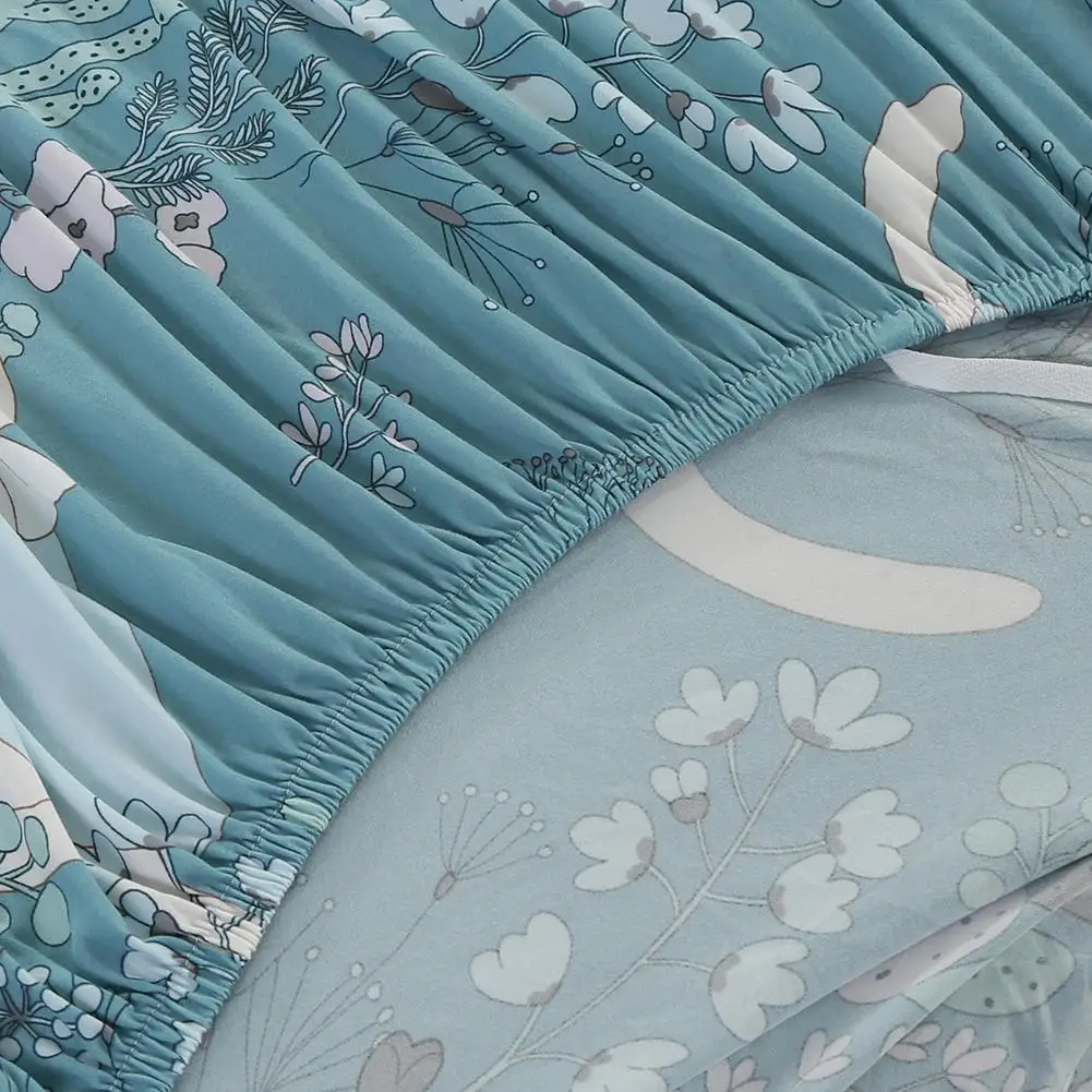 Полноразмерное складное покрывало для дивана и кровати плотное нескользящее без