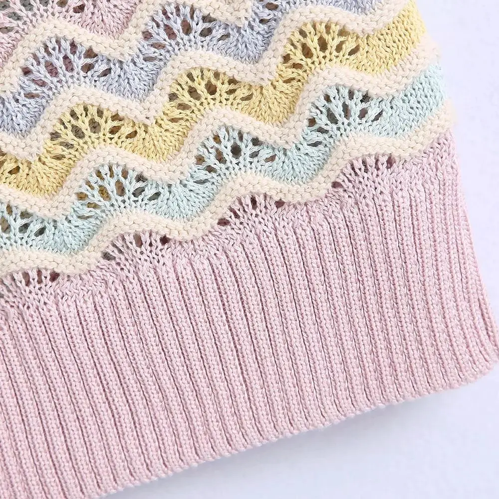 

Women 2021 Sweet Fashion Color Wavy Cropped Knitted Vest Sweater Vintage V Neck Sleeveless Female Waistcoat Chic Tops