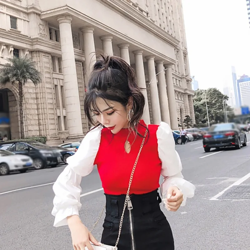 Женский вязаный свитер с рукавами-фонариками облегающий круглым вырезом в стиле