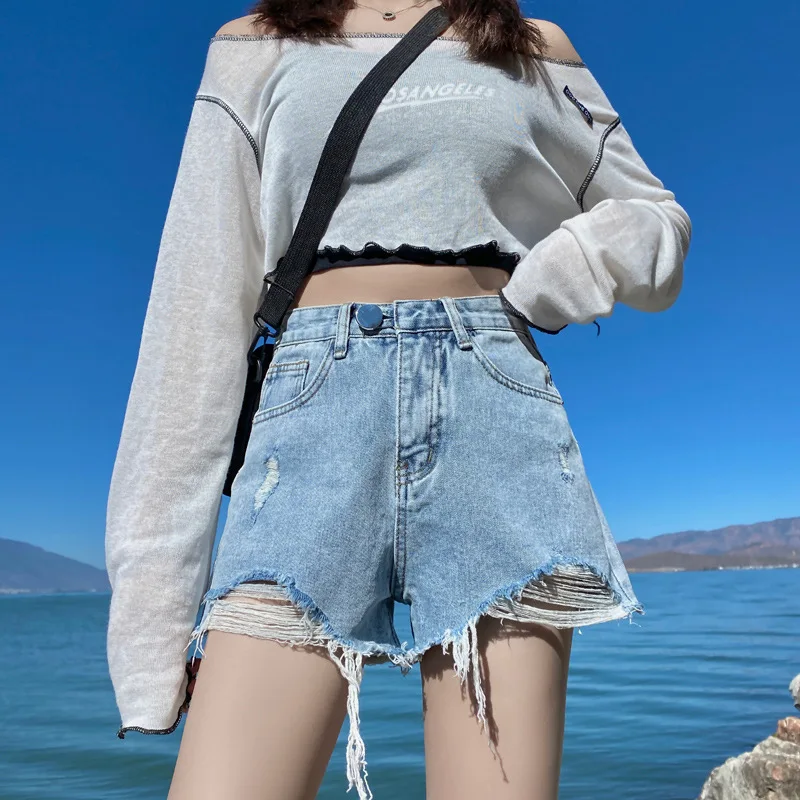 

Джинсовые шорты женские с завышенной талией, свободные узкие штаны с дырками, с необработанным краем и широкими штанинами, в Корейском стил...