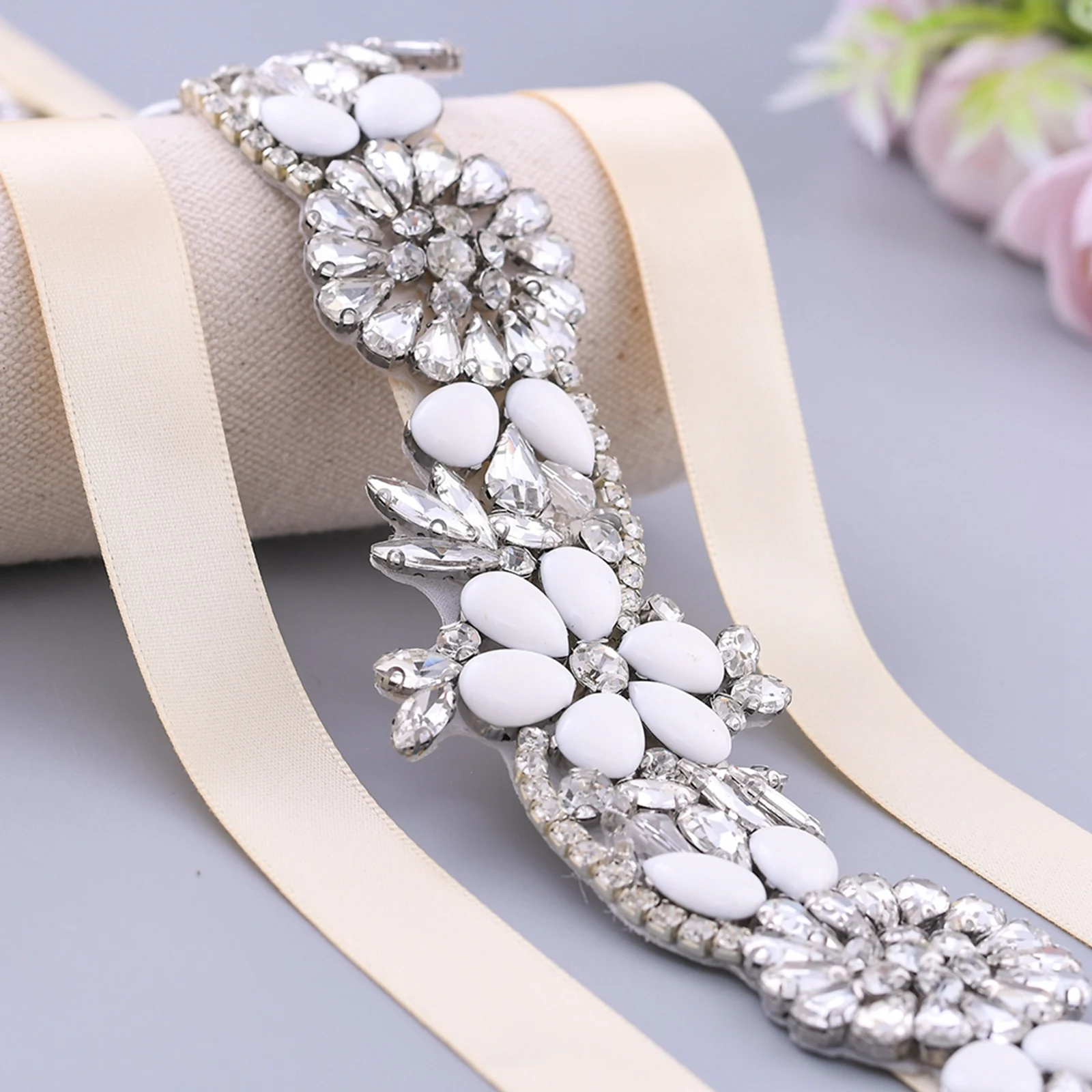 

TRiXY S431 Luxury Silver Rhinestone Belt Wedding Belt Sash Bridal Belt for Women Bridesmaid Belt Jewel Belt for Bride Waistband